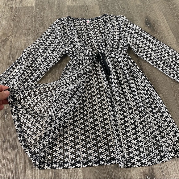 Eyelet Swim Coverup Beachwear Womens Size Medium Long Sleeve Adjustable Waist - Picture 2 of 6